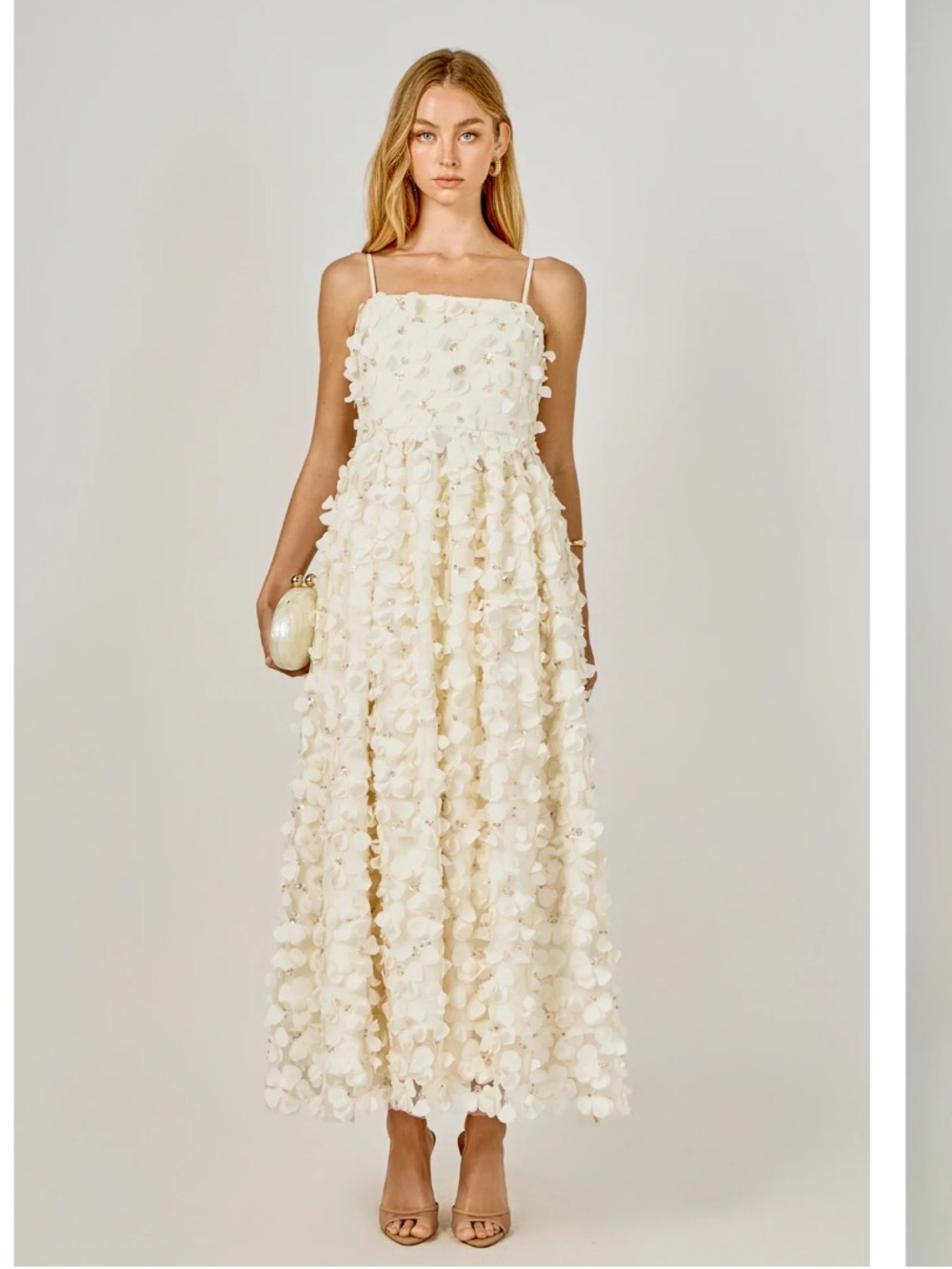 GORGEOUS 3-D DRESS